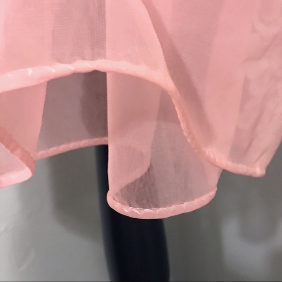 Vintage 1960s Sheer Peach Robe With Lace Detail - Picture 7 of 8
